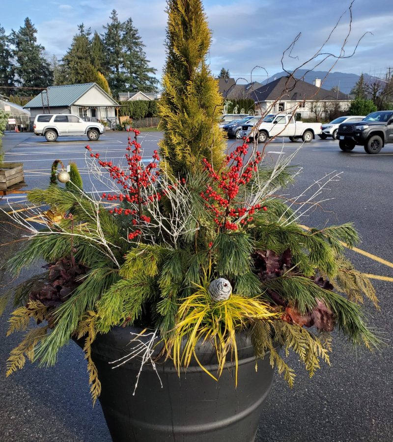 Outdoor Planter with Winterberry Outdoor Planter with Winterberry
